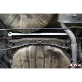 Nissan Bluebird 83-90 U11 1.8 Ultra-R Lower Tiebar Posteriore - em-power.it