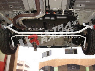 Toyota Yaris HB/Sedan 05+ UltraRacing Lower Tiebar Posteriore 406 - em-power.it