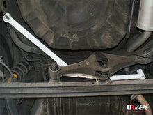 Carica l&#39;immagine nel visualizzatore di Gallery, Nissan Cefiro 98-03 A33 UltraRacing 4-punti Posteriore H-Brace - em-power.it