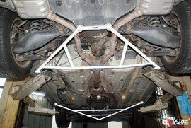Mercedes SLK 200 04-11 2.0 UltraRacing 4punti Lower Bar Posteriore - em-power.it