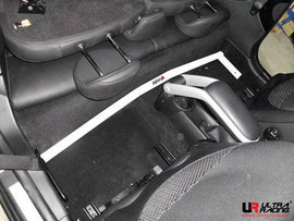 Mini Clubman 08+ 1.6T UltraRacing 2-punti Room Bar 1646 - em-power.it