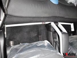 Mini Cooper S R56 06+ UltraRacing 2-punti Room Bar 1719 - em-power.it