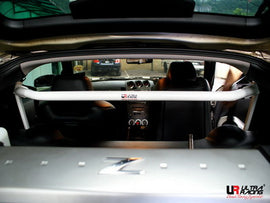 Nissan 350Z 02-08 UltraRacing 4-punti Room Bar Adj. - em-power.it