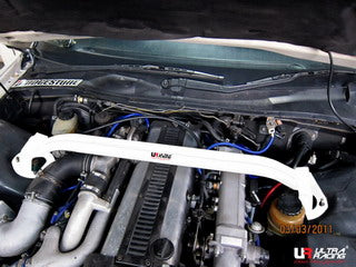 Toyota Chaser 92-00 X90/100 UltraRacing Anteriore Upper Strutbar - em-power.it