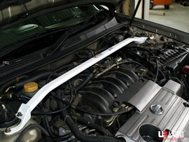 Nissan Cefiro 98-03 A33 UltraRacing Anteriore Upper Strutbar - em-power.it