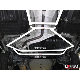 Nissan Almera 1.5 11+ UltraRacing 4-punti Posteriore Lower Brace - em-power.it
