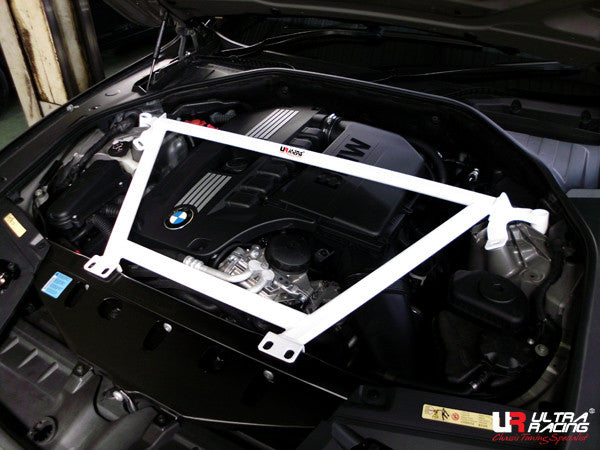 BMW 7-Series F01 08+ UltraRacing 4Point Front Upper Strutbar TW4-1901x - em-power.it