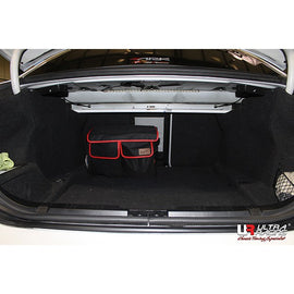 BMW M5 E60 05-10 UltraRacing 2-Point Rear Upper Strut Bar RE2-2744 - em-power.it