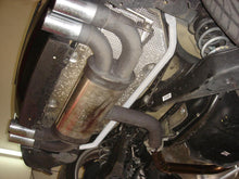 Load image into Gallery viewer, VW Golf 5 (incl GTI) UltraRacing Rear Torsion Bar 329 RT2-329 - em-power.it