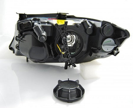 Fari Anteriori ANGEL EYES LED Neri per BMW Serie 3 E90/E91 03.05-11