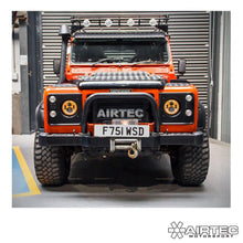 Load image into Gallery viewer, AIRTEC Motorsport Intercooler Frontale Upgrade per Land Rover Defender 300