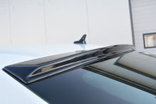 Carica l&#39;immagine nel visualizzatore di Gallery, Estensione spoiler lunotto posteriore Skoda Superb Mk3 / Mk3 FL Hatchback