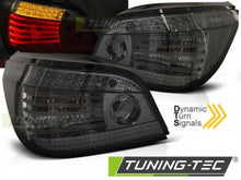 Load image into Gallery viewer, Fanali Posteriori LED SMOKE sequenziali per BMW Serie 5 E60 07.03-07