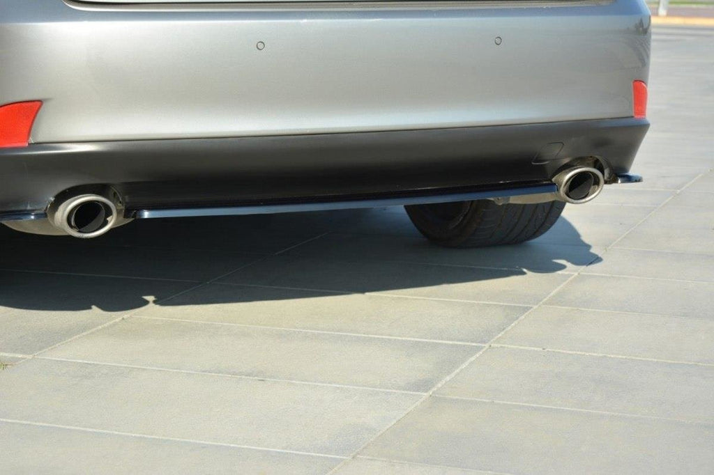 Splitter posteriore centrale Lexus IS Mk3 T (senza barre verticali)
