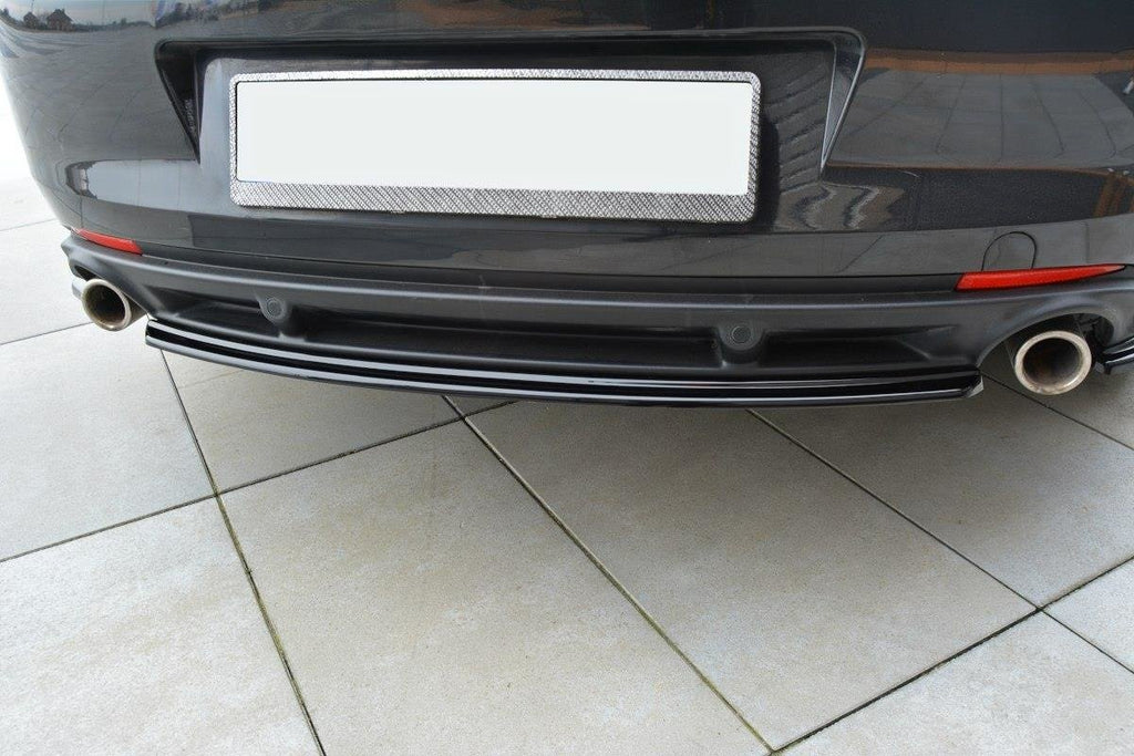 Splitter posteriore centrale Renault Laguna mk 3 Coupe