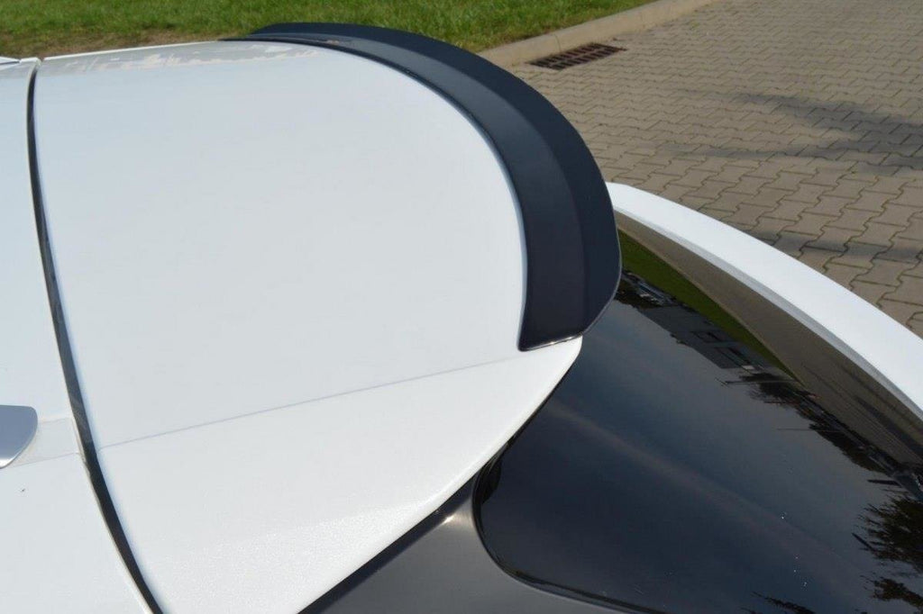 Estensione spoiler posteriore Lexus RX Mk4