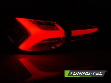 Fanali Posteriori LED Rossi Bianchi sequenziali per FORD FOCUS MK4 18-21 HATCHBACK