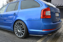 Carica l&#39;immagine nel visualizzatore di Gallery, Splitter Laterali Posteriori Skoda Octavia RS Mk2 / Mk2 FL Sedan / Combi