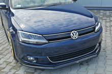 Load image into Gallery viewer, Lip Anteriore V.2 VOLKSWAGEN JETTA MK6 SEDAN PREFACE