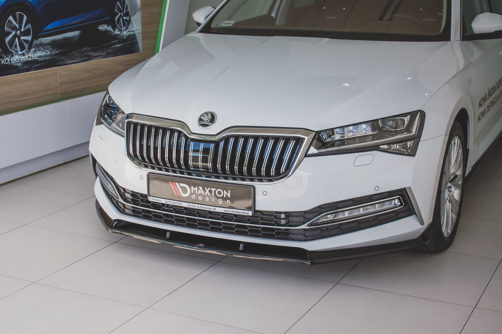 Lip Anteriore V.2 Skoda Superb Mk3 FL