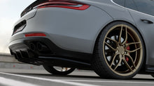 Carica l&#39;immagine nel visualizzatore di Gallery, Splitter Laterali Posteriori Porsche Panamera GTS 971