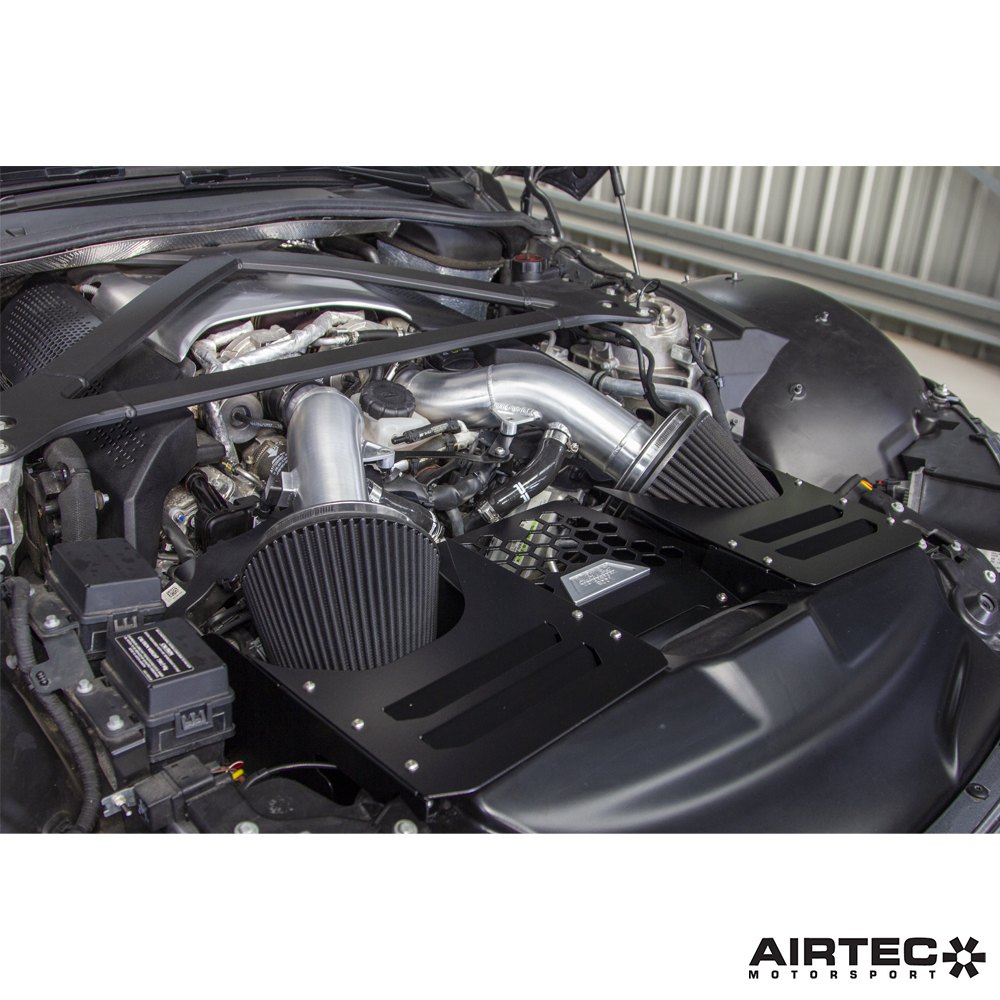 AIRTEC Motorsport Kit di Aspirazione per Aston Martin Vantage V8