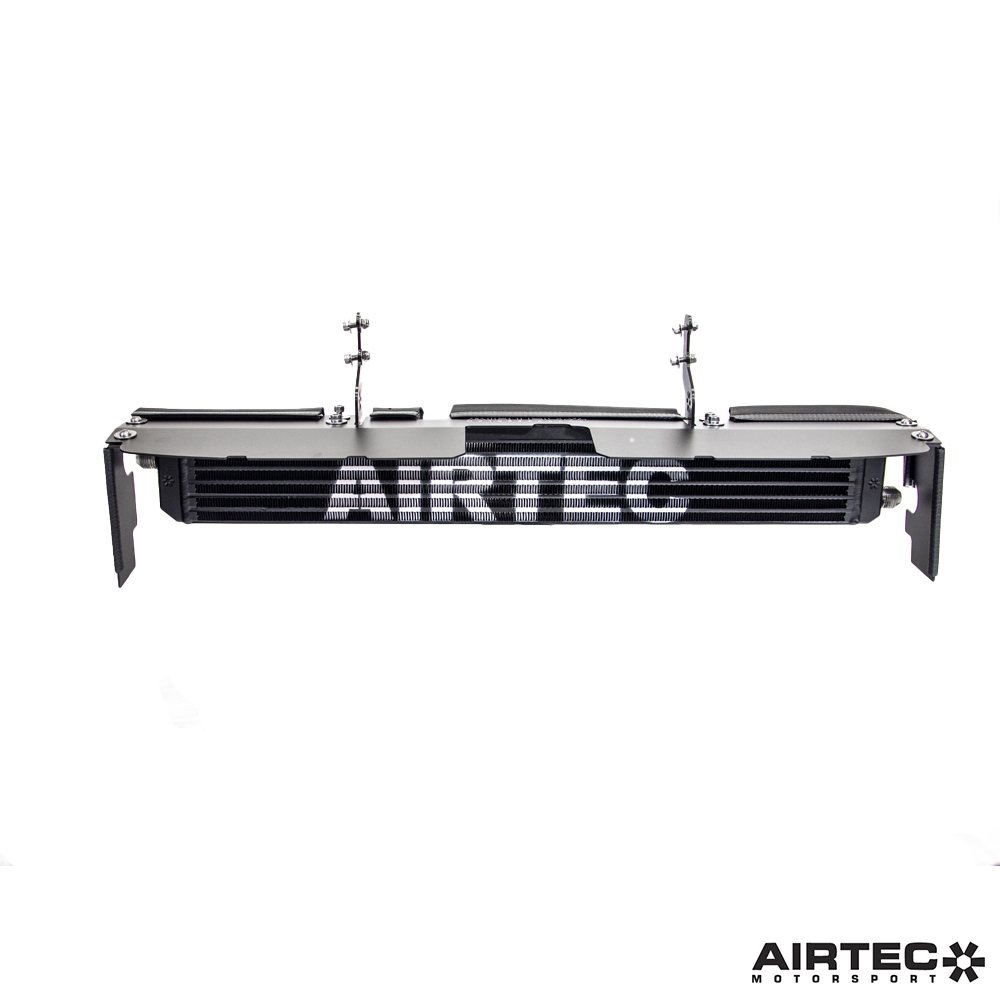 AIRTEC Motorsport Stage 3 Oil Cooler per Toyota Yaris GR
