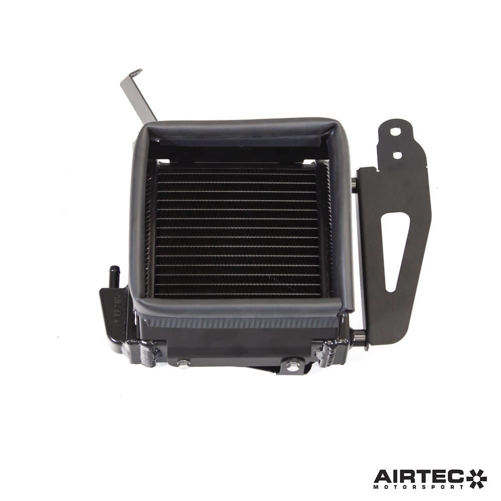 AIRTEC Motorsport Turbo Radiatore per Toyota Yaris GR