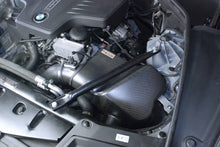 Carica l&#39;immagine nel visualizzatore di Gallery, Armaspeed Kit Aspirazione Aria in CARBONIO BMW SERIE 5 F10
