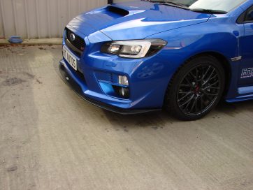 Subaru 2015 WRX STi V2 spoiler anteriore curvo. NUOVO DESIGN