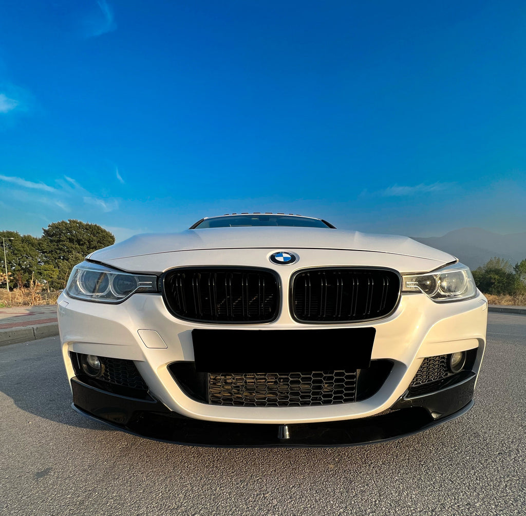 BMW Serie 3 F30 2012-2019 M-Pack Lip Anteriore con Flap (3 Pezzi)