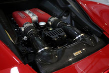 Carica l&#39;immagine nel visualizzatore di Gallery, Armaspeed Kit Aspirazione Aria in CARBONIO  FERRARI 458 ITALIA