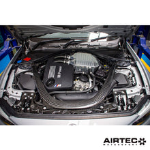 Load image into Gallery viewer, AIRTEC Motorsport Billet Chargecooler Upgrade per BMW S55 (M2 Competition, M3 e M4)