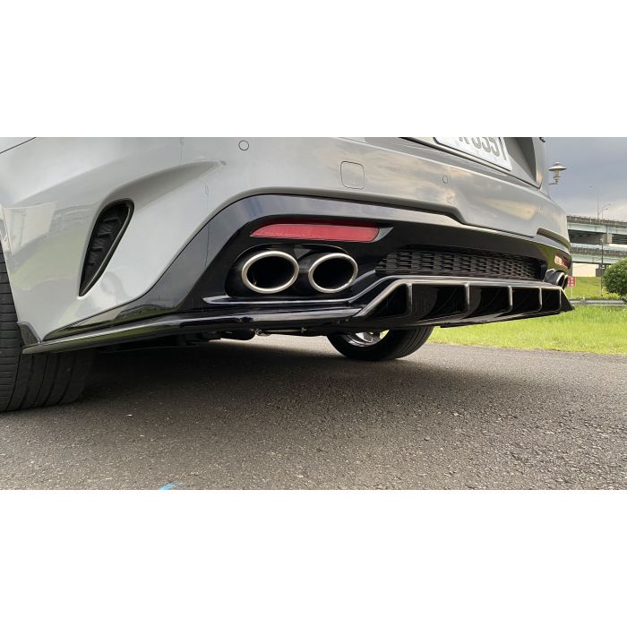 Diffusore Posteriore CK Style Nero in Plastica ABS Kia Stinger