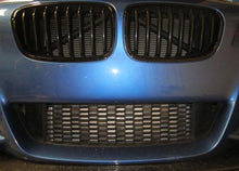 Carica l&#39;immagine nel visualizzatore di Gallery, Intercooler BMW Serie 1 F20, F21, F40, Serie 2 F22, F23, Serie 3 F30, F31, Serie 4 F32, F33, F36, M2 F87