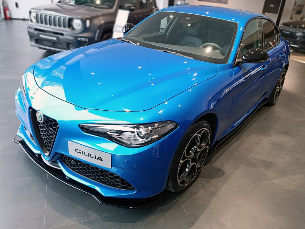 Estensione sotto minigonne Alfa Romeo Giulia