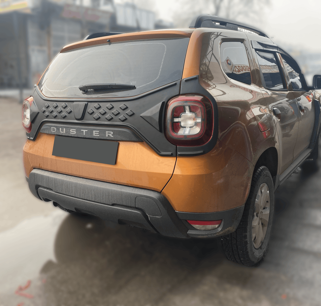 DACIA Duster Serie 2 2018+ Tailgate Cladding