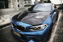 Carica l&#39;immagine nel visualizzatore di Gallery, Armaspeed Cofano in Carbonio BMW SERIE 1 F20 F21 SERIE 2 F22 F87 M2