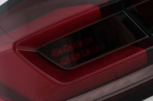 Carica l&#39;immagine nel visualizzatore di Gallery, Fanali Posteriori Full LED Bar BMW Serie 5 F10 (2011-2017) Rosso Fumè Dynamic Sequential Turning Signal