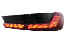 Carica l&#39;immagine nel visualizzatore di Gallery, Fanali Posteriori Full LED BMW Serie 3 G20 G28 M3 G80 Sedan (2018-2022) Rosso Fumè con Luce di svolta sequenziale dinamica
