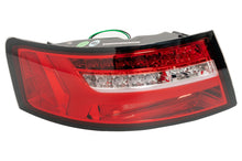 Carica l&#39;immagine nel visualizzatore di Gallery, Fanali Posteriori LED BAR Audi A6 4F2 C6 Limousine (2008-2011) Red Clear Facelift Design con Luci di svolta dinamiche sequenziali