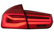 Carica l&#39;immagine nel visualizzatore di Gallery, Fanali Posteriori LED Conversione in LCI Design BMW Serie 3 F30 Pre LCI LCI (2011-2019) Red Clear con Luce di svolta sequenziale dinamica