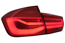 Carica l&#39;immagine nel visualizzatore di Gallery, Fanali Posteriori LED Conversione in LCI Design BMW Serie 3 F30 Pre LCI LCI (2011-2019) Red Clear con Luce di svolta sequenziale dinamica