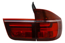 Carica l&#39;immagine nel visualizzatore di Gallery, Fanali Posteriori LED BMW X5 E70 (2007-2010) Light Bar LCI Facelift Design
