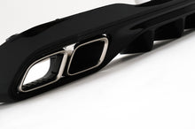 Load image into Gallery viewer, Diffusore Paraurti Posteriore con finalini di scarico Mercedes C Class W206 S206 Sport Line (2021+) C63 Design