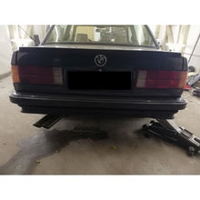 Load image into Gallery viewer, BMW Serie 3 E30 Lip Posteriore ZEND