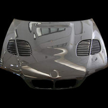 Carica l&#39;immagine nel visualizzatore di Gallery, Cofano in Carbonio BMW Serie 3 E46 02-06 2 Porte  Look M3 GTR C/T