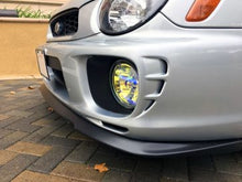 Carica l&#39;immagine nel visualizzatore di Gallery, Subaru Impreza STi WRX Bugeye splitter anteriore 01-02