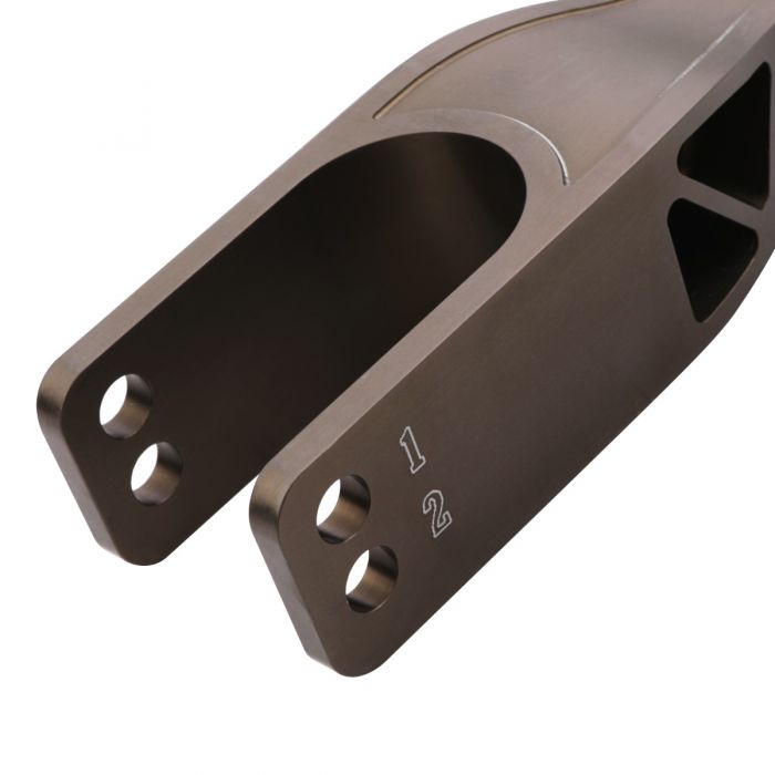 Nissan R35 GT-R 07-16 - Camber posteriore Billet Camber e kit braccio di controllo convergenza