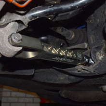 Carica l&#39;immagine nel visualizzatore di Gallery, Nissan R35 GT-R 07-16 - Bracci camber inferiori posteriori